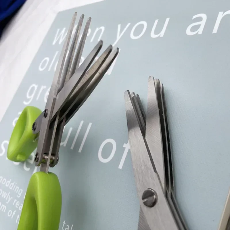 Forbici da cucina a 3/5 strati - Industrial Laser Blasting recensione e prezzo