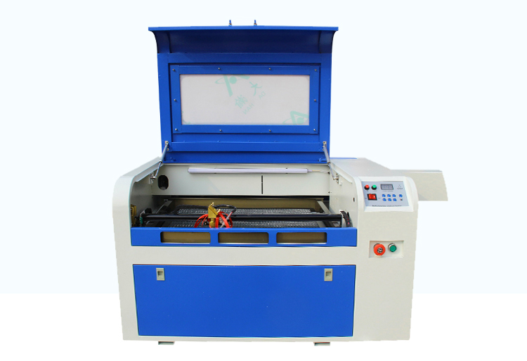 Macchina per Incisione e Tagli - Industrial Laser Engraver For Wood recensione e prezzo