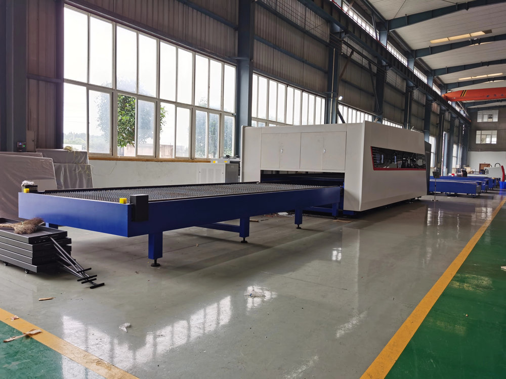 Macchina da Taglio Laser a Fib - Industrial Fiber Laser Cutting Machine recensione e prezzo